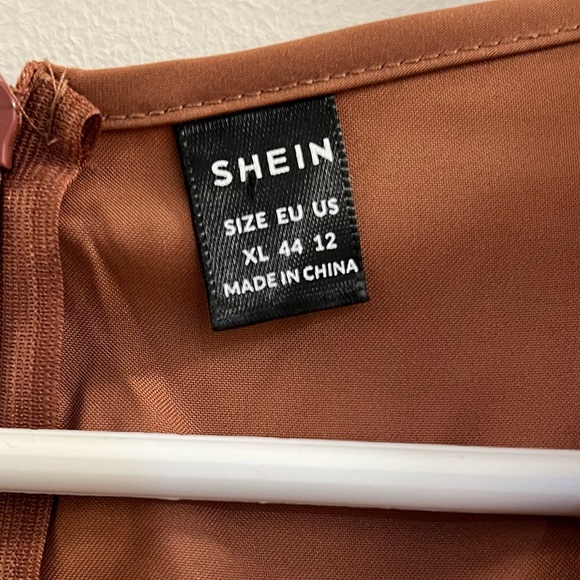 Satin Dress Deep V-Neck Long Sleeve Tie Waist Split Midi Dress W. - Picture 8 of 13